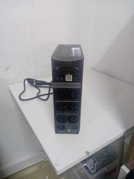 APC BACK-UPS PRO 2200VA/1320W UPS(OUTLET)