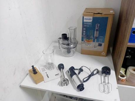 PHILIPS 5000 SERISI HR2695/01 1200 W BLEND(OUTLET)