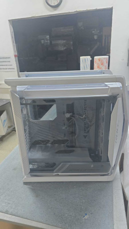 ASUS GR701 ROG HYPERION WHITE KASA(OUTLET)