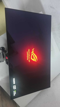 ASUS ROG STRIX XG32UCWG 31.5
