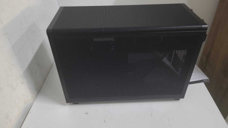 Lian Li Dan Case A3 Siyah M-ATX Mini-Tower(OUTLET)