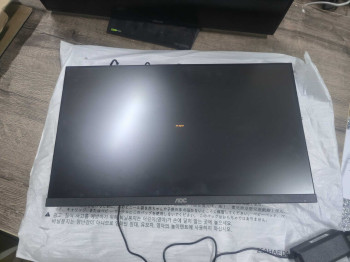 AOC 24G11ZE 23.8