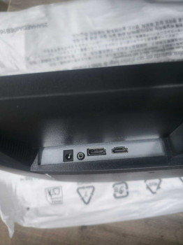 AOC 24G11ZE 23.8