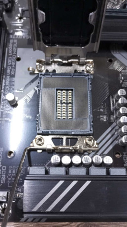 Gigabyte B760M-DS3H-AX-DDR5 Intel B760 Sok(OUTLET)