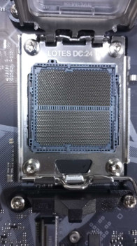 COLORFUL BATTLE-AX A620M-D PRO V14 DDR5 76(OUTLET)