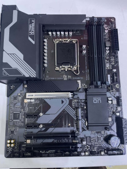 GIGABYTE Z790 D INTEL LGA 1700 DDR4 5333MH(OUTLET)