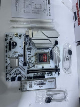 COLORFUL BATTLE-AX B760M-G WHITE WIFI V20 (OUTLET)