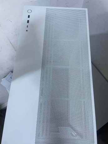 NZXT H SERIES H7 FLOW (2024) CM-H72FW-01 B(OUTLET)