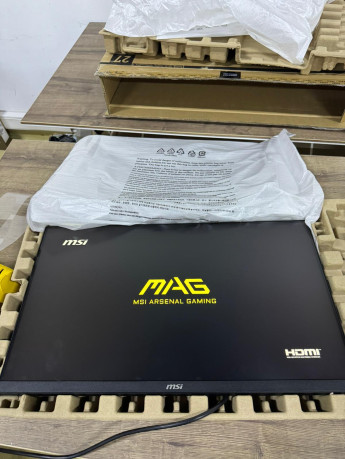 MSI 27