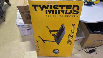 TWISTED MINDS T DESIGN TM-T-1060-RGB OYUNC(OUTLET)